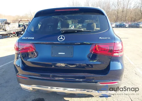2021 Mercedes-Benz Glc 300 4Matic z USA, uszkodzony, nr VIN W1N0G8EB5MF935109